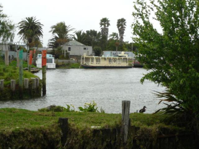 Villa Blue House Awanui Exterior foto